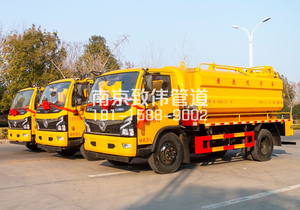 369双塘多利卡吸污车